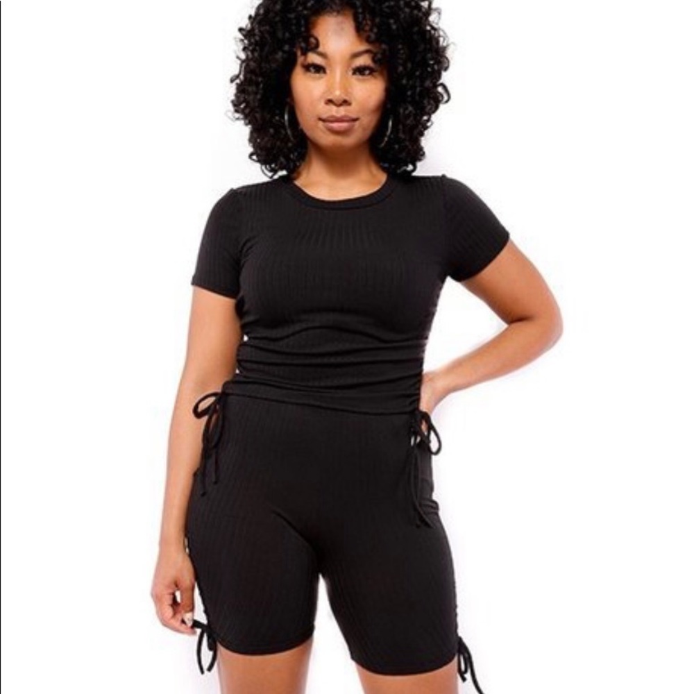 Two piece ribbed set